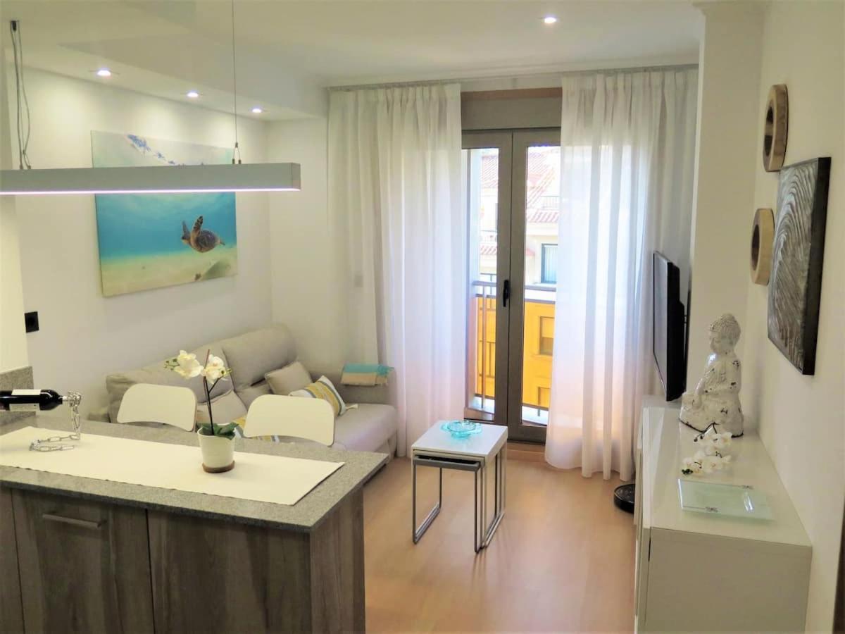 Acogedor Estudio En El Corazon Del Silgar + Parking Санхенхо Экстерьер фото